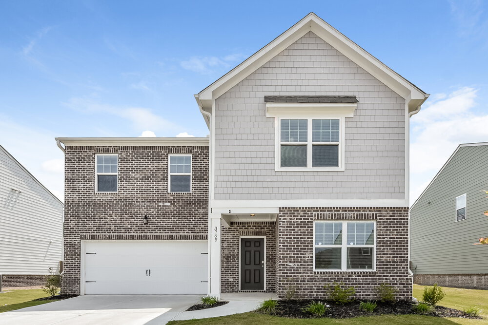 3765 Place Dr in Loganville, GA - Building Photo