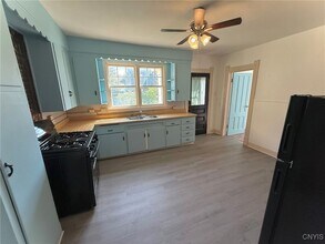 617 Carbon St in Syracuse, NY - Building Photo - Building Photo