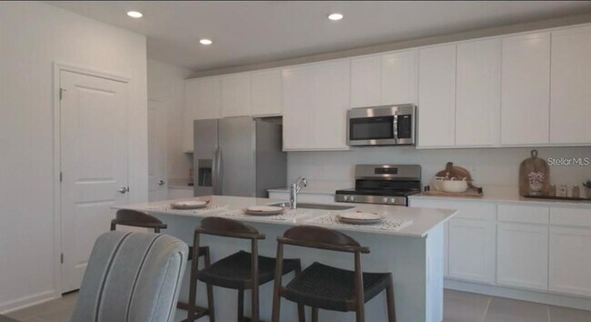 1559 Marksman Rd in Eagle Lake, FL - Building Photo - Building Photo