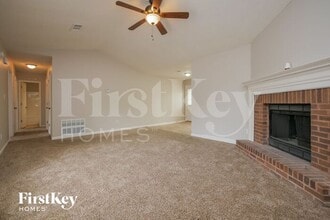 1785 Hearthstone Way in Jonesboro, GA - Building Photo - Building Photo
