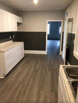 1314 Walnut St in Ashland, PA - Building Photo