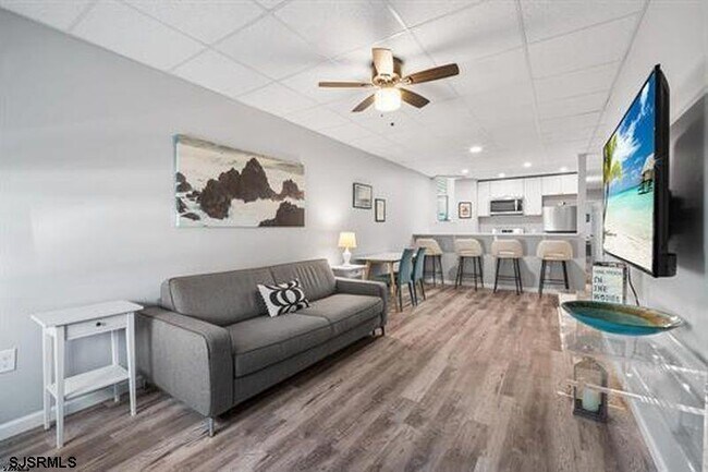 21 S Little Rock Ave in Ventnor City, NJ - Building Photo - Building Photo