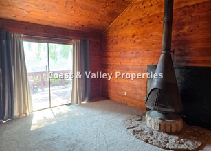 195 El Caminito Rd in Carmel Valley, CA - Building Photo - Building Photo