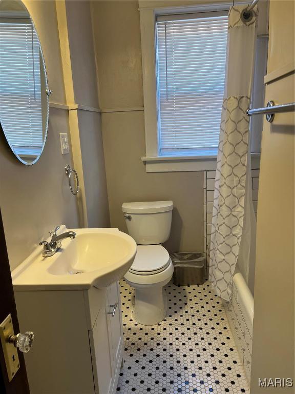 property at 6440 Alamo Ave