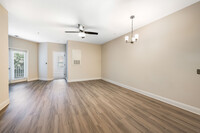 Ashbury Square Apartments in Mebane, NC - Building Photo - Building Photo