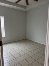 3005 E Diamondhead Ave in Mission, TX - Building Photo - Building Photo
