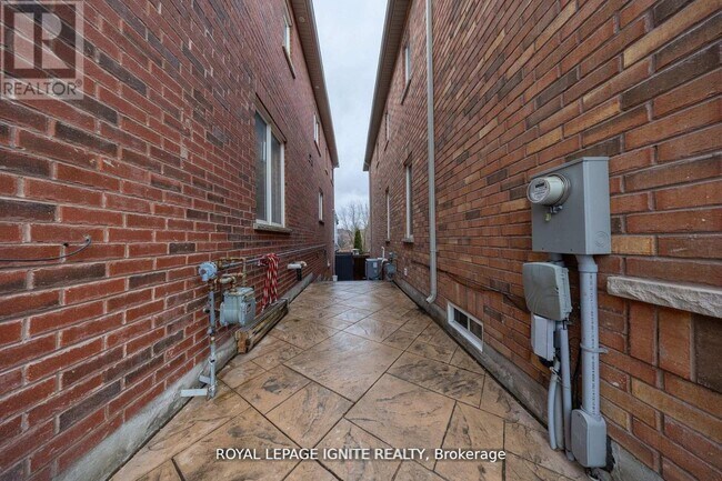 123 Alexander Lawrie Ave in Markham, ON - Building Photo - Building Photo