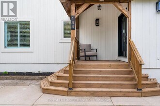 144 Brooker Blvd in Blue Mountains, ON - Building Photo - Building Photo