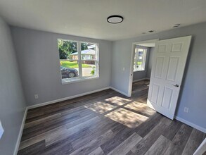 129 McIntyre St in Savannah, GA - Building Photo - Building Photo