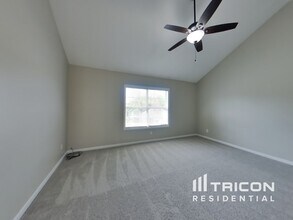 1498 Wilderness Way in Clarksville, TN - Building Photo - Building Photo