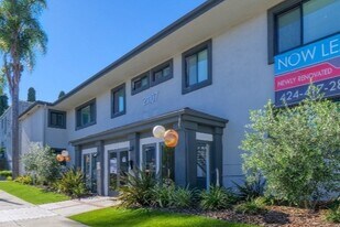 21107 Amie Ave in Torrance, CA - Building Photo