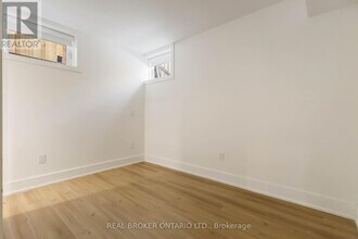 72 Jones Ave in Toronto, ON - Building Photo - Building Photo