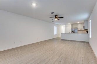 914 Blue Heron Dr in Princeton, TX - Building Photo - Building Photo