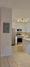 2125 NW 77th Way in Pembroke Pines, FL - Building Photo - Building Photo