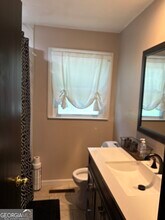 220 Kelly Dr in Fayetteville, GA - Building Photo - Building Photo