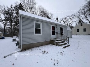 6709 Channel Rd NE in Fridley, MN - Building Photo - Building Photo