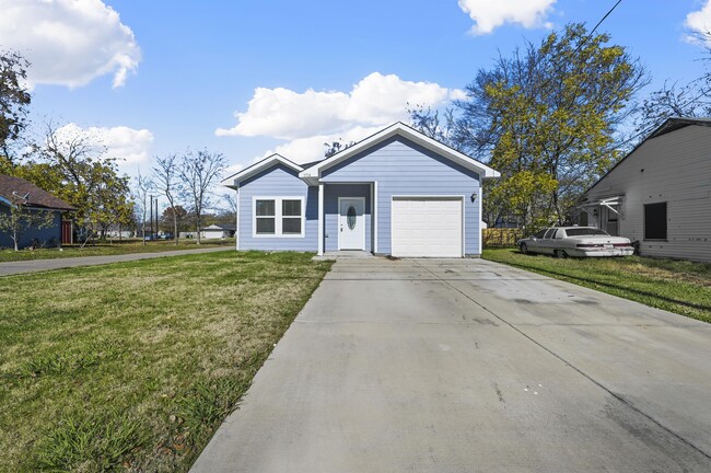 property at 1714 Oneal St
