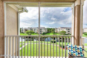 7990 Baymeadows Rd in Jacksonville, FL - Building Photo