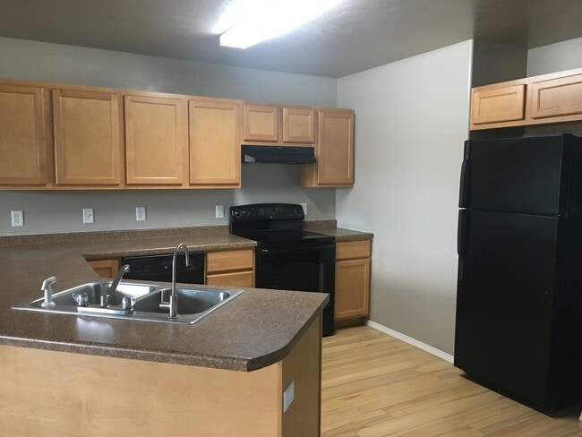 221 Northgate Loop, Unit 221