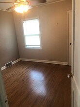 1715 S 9th Ave in Sioux Falls, SD - Building Photo - Building Photo