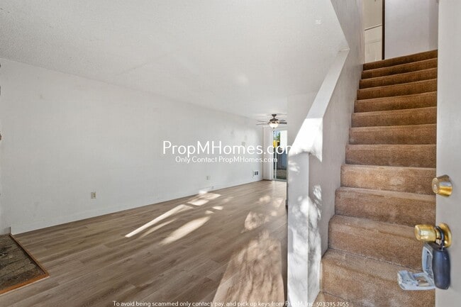 1022 NE 81st Ave in Portland, OR - Building Photo - Building Photo