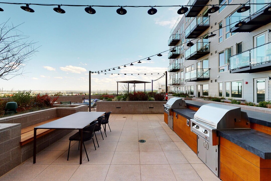 3225 W Conejos Pl in Denver, CO - Building Photo