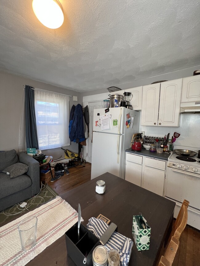 639 Somerville Ave, Unit 1