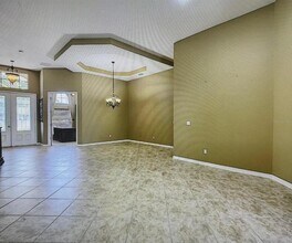 7274 Vista Park Blvd in Orlando, FL - Building Photo - Building Photo