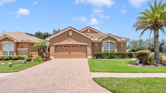 property at 4450 Caliquen Dr