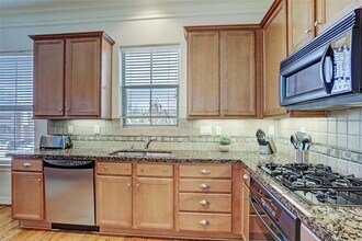 910 Reinicke St in Houston, TX - Building Photo - Building Photo