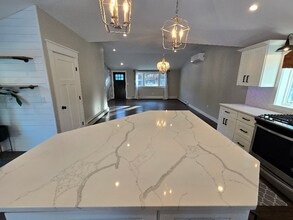 69 Carver Rd in Wareham, MA - Building Photo - Building Photo