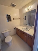 462 W 11th Alley in Eugene, OR - Building Photo - Building Photo