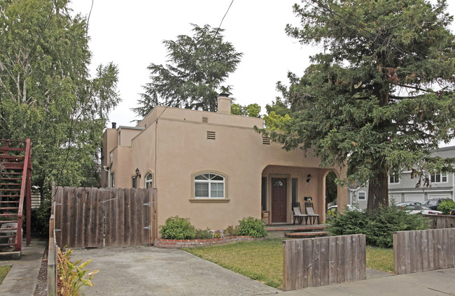 267 Harrison Ave in Redwood City, CA - Building Photo - Building Photo