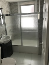 142 Mapes Ave in Newark, NJ - Foto de edificio - Building Photo