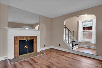 21 Waverly Ave in Buffalo, NY - Building Photo - Building Photo
