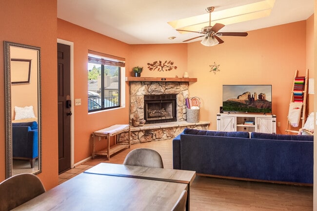 505 Jacks Canyon Rd in Sedona, AZ - Building Photo - Building Photo