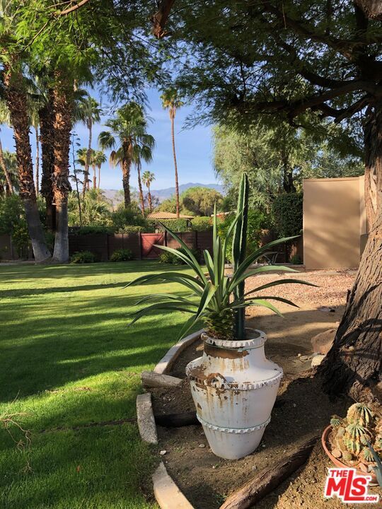 74550 Old Prospector Trail in Palm Desert, CA - Building Photo - Building Photo