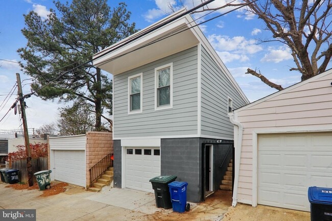 property at 314 Varnum St NW