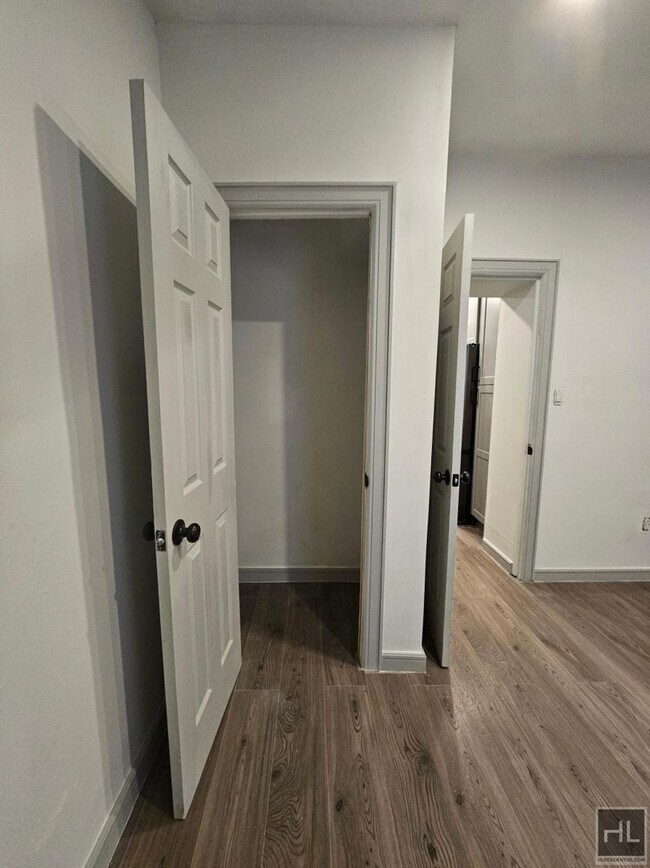 206 Grafton St, Unit 1 in Brooklyn, NY - Building Photo - Building Photo