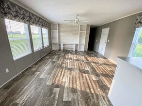 122 Dennis Ln in Bell City, LA - Building Photo - Building Photo