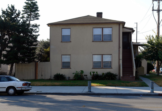 618 W Arbor Vitae St in Inglewood, CA - Building Photo - Building Photo