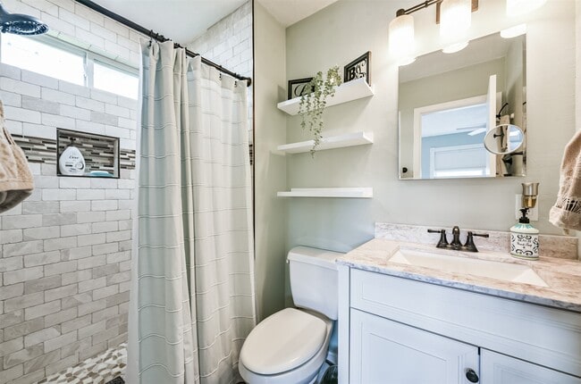 property at 21923 Frio Dr