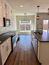 1100 Kinsey Dr SE in Huntsville, AL - Foto de edificio - Building Photo