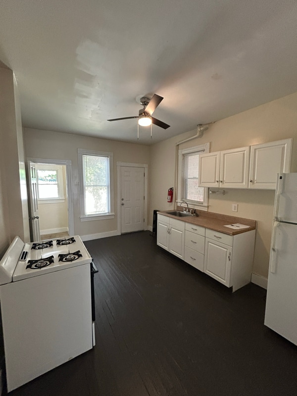 property at 39 Meyers Ct