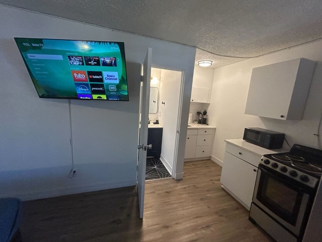 425 2nd St N in St. Petersburg, FL - Building Photo - Building Photo