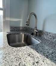 62 Elliot St in Worcester, MA - Building Photo - Building Photo