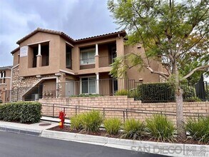 11007 Catarina Ln in San Diego, CA - Building Photo - Building Photo