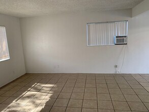 1574-1578 N Broadway in Escondido, CA - Building Photo - Building Photo