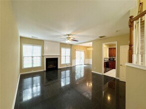 2442 Fairlie Dr in Duluth, GA - Building Photo - Building Photo