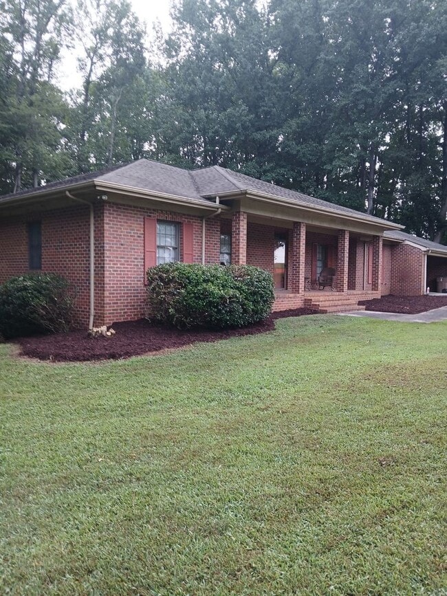 property at 726 Farm Rd